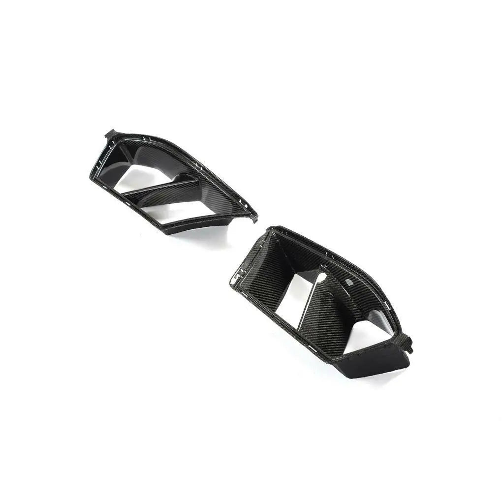 Fekete carbon fiber alsó beömlők bmw g80 g81 m3 és g82 g83 m4 kipufogó rendszerhez