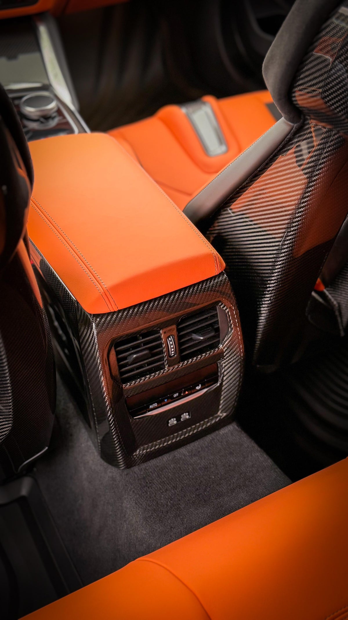 Interior Trim BMW G80/G81 M3 | G82/G83 M4 | G87 M2 – Center console side panel and rear vent frame set