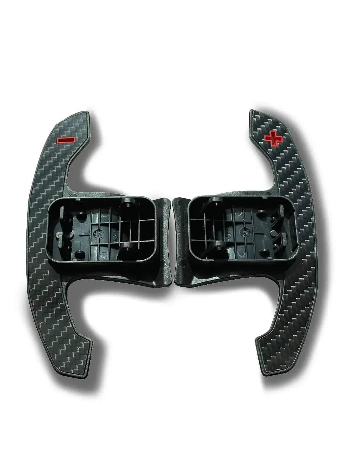 Carbon fiber váltófül pár tartókkal, piros +/- jelöléssel, elölnézetből (MP Style) – BMW F87 M2