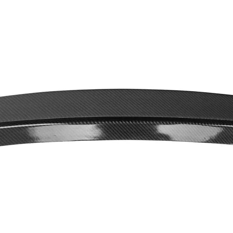 Csomagtartó spoiler középső része közelről, carbon szövéssel (3D Style) – BMW F80 M3 / F30