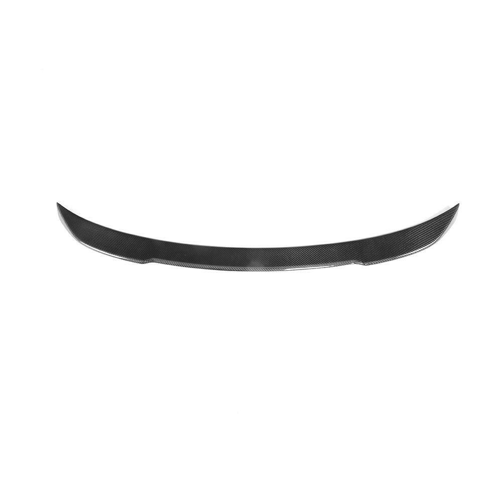 Carbon csomagtartó spoiler hátulnézetből, fehér háttéren (CS Style) – BMW F80 M3 / F30