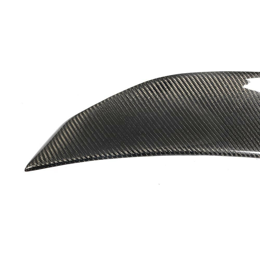 Csomagtartó spoiler vége közelről, carbon szövésmintával (PSM Style) – BMW F80 M3 / F30