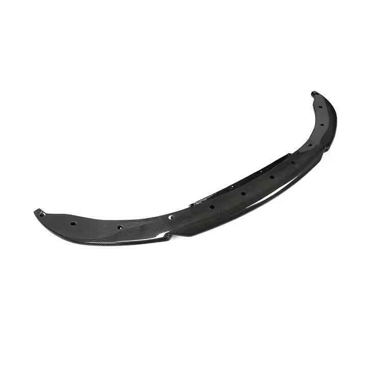 Front lip from the rear and above, with mounting holes (Varis Style) – BMW F80 M3 / F82 M4