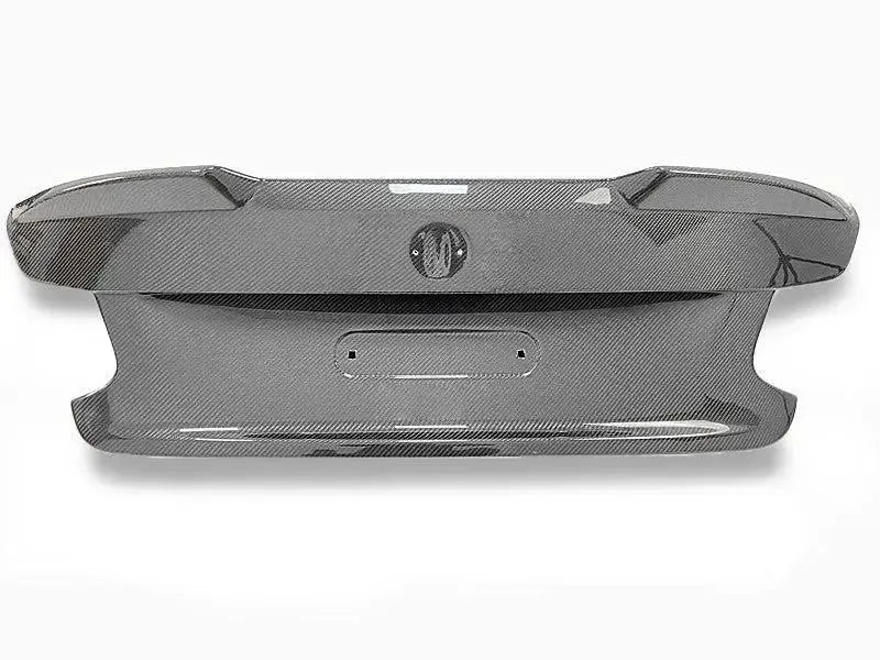 Carbon fiber csomagtartó fedél hátulról, felhajló spoilervégekkel (MP Style) – BMW F87 M2