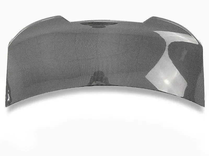 Carbon fiber csomagtartó fedél spoilerpereme közelről, felülről (MP Style) – BMW F87 M2