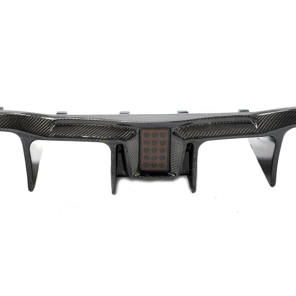 Carbon fiber LED rear diffuser center light and fins close-up (LED Style) – BMW F87 M2