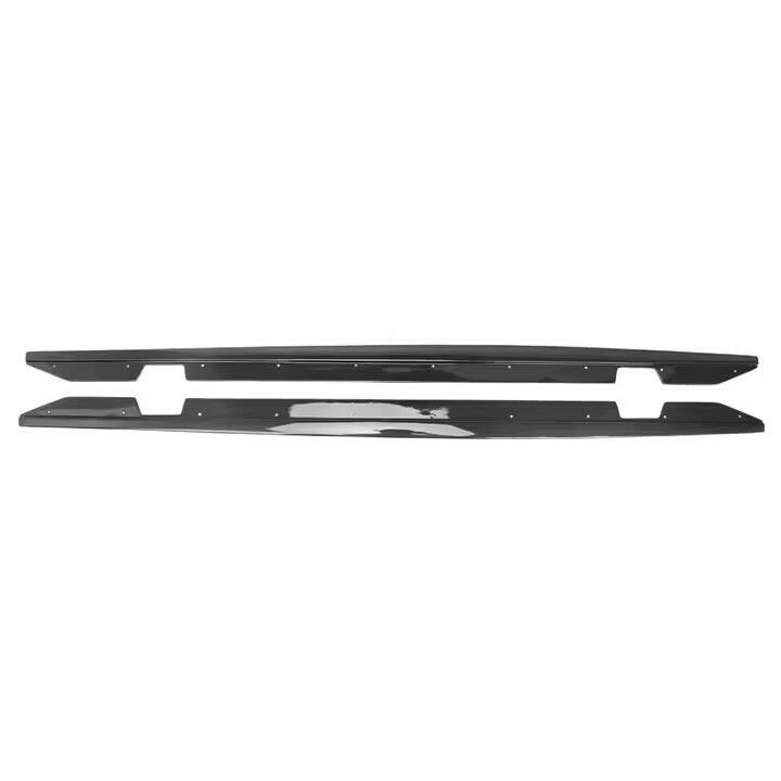 Carbon fiber oldalsó szoknya toldat pár (MP Style) – BMW F87 M2