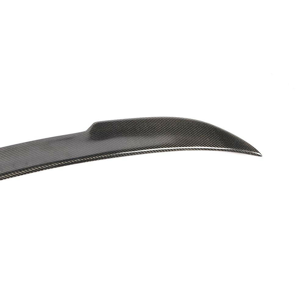 Carbon fiber spoiler vége oldalprofilból, közelről (CS Style) – BMW F87 M2