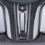 Bmw g szériás egyedileg készített kormány fekete carbon fiber díszítéssel ezüst M jelzéssel m3 kipufogó rendszerhez
