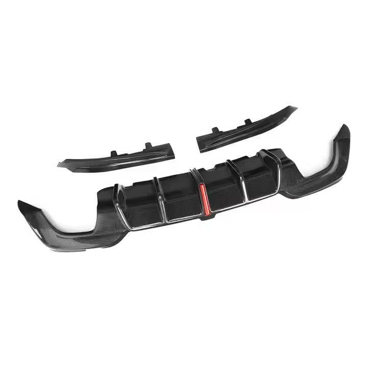 Carbon rear diffuser with vertical red light and two side splitters (KB Style LED) – BMW G20 3 Series