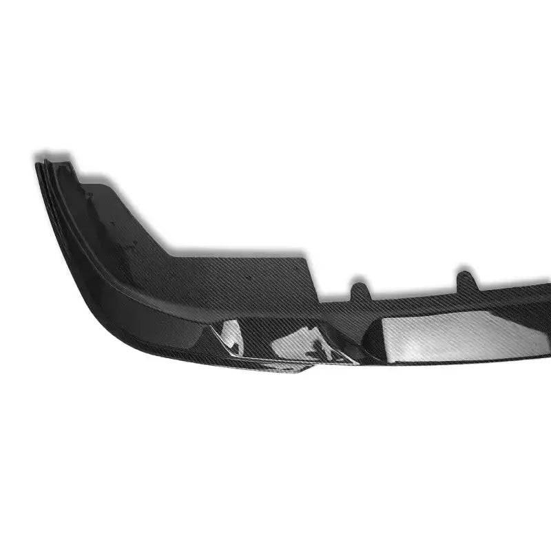 Side end and underside of the carbon front lip, close-up (BC Style) – BMW G20 3 Series