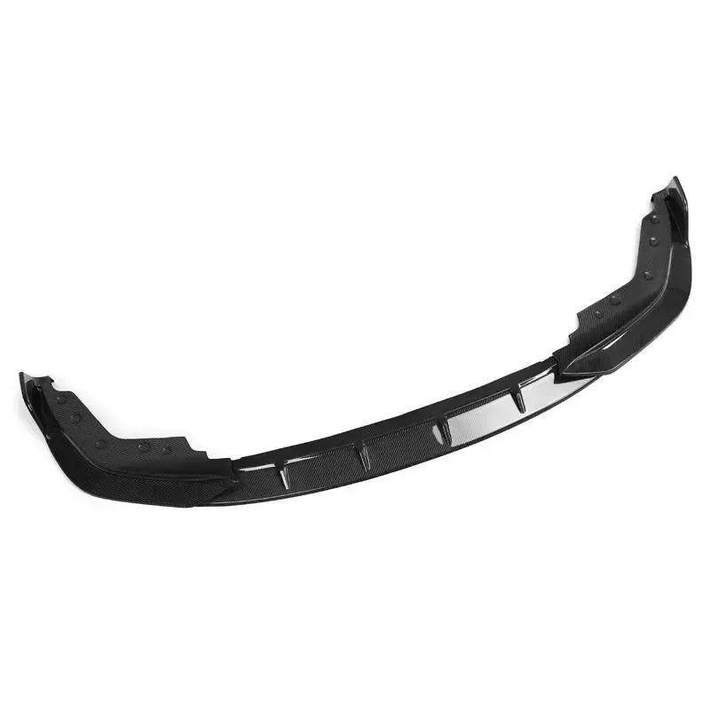 Assembled three-piece carbon front lip, three-quarter view (FD Style) – BMW G20 3 Series
