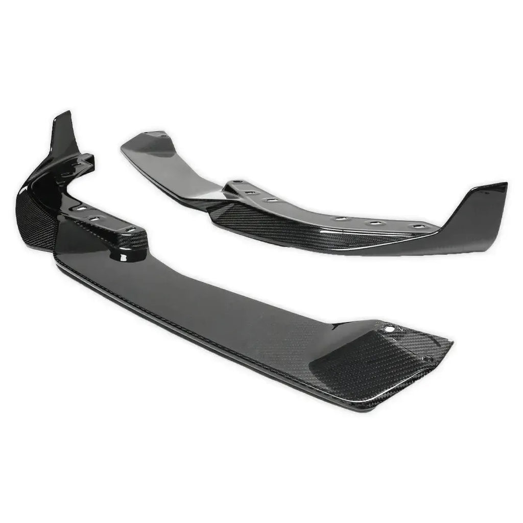 The two carbon halves of the front lip separately, shot from an angle (MP Style V2) – BMW G20 3 Series