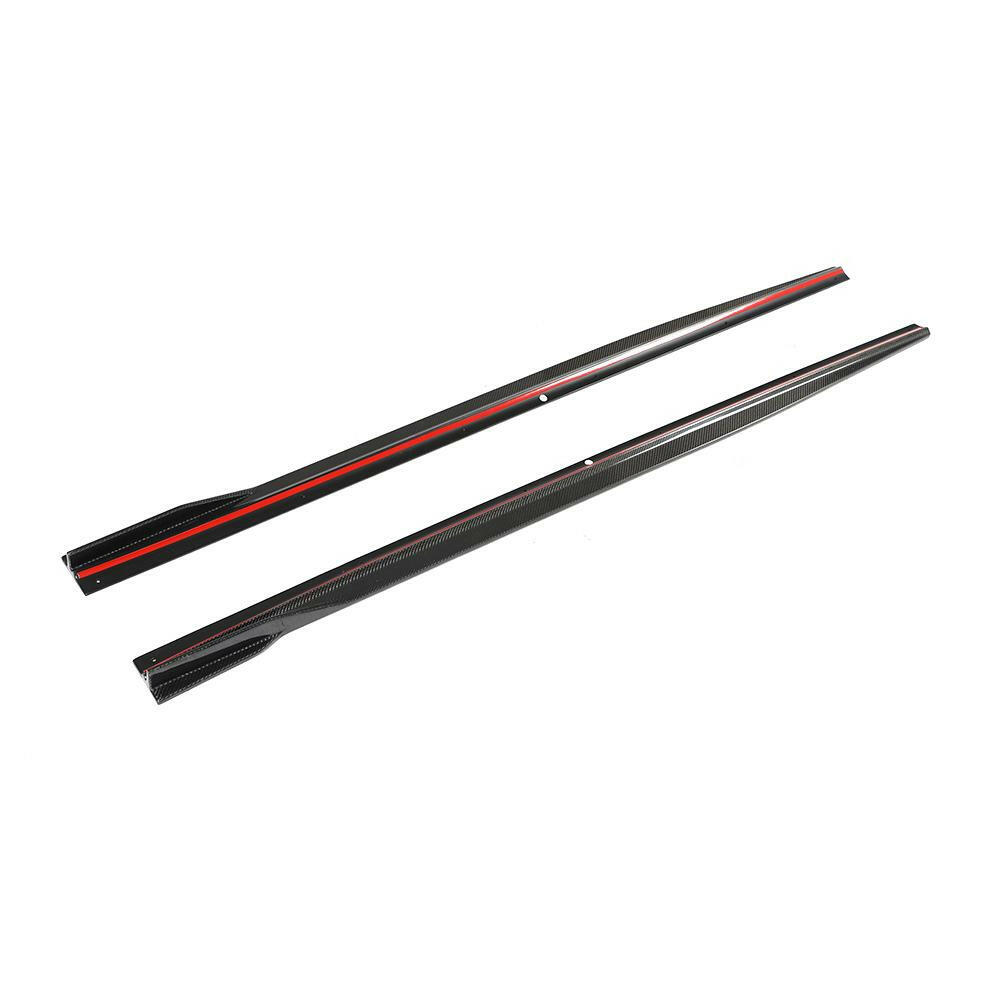 Kétdarabos carbon fiber oldalsó szoknya toldat ferde nézetből (Euro Style V1) – BMW G20 3-as sorozat