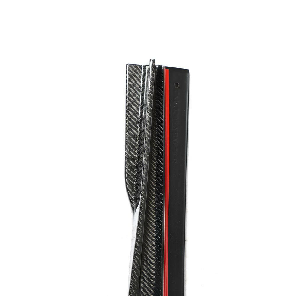 Close-up of the carbon side skirt extension end and weave (Euro Style V1) – BMW G20 3 Series