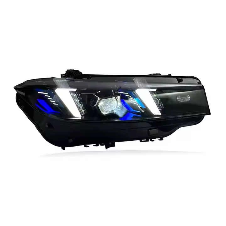 Headlight, front three-quarter: white DRL, low beam and blue light on (Snake Eyes Style) – BMW G20 3 Series