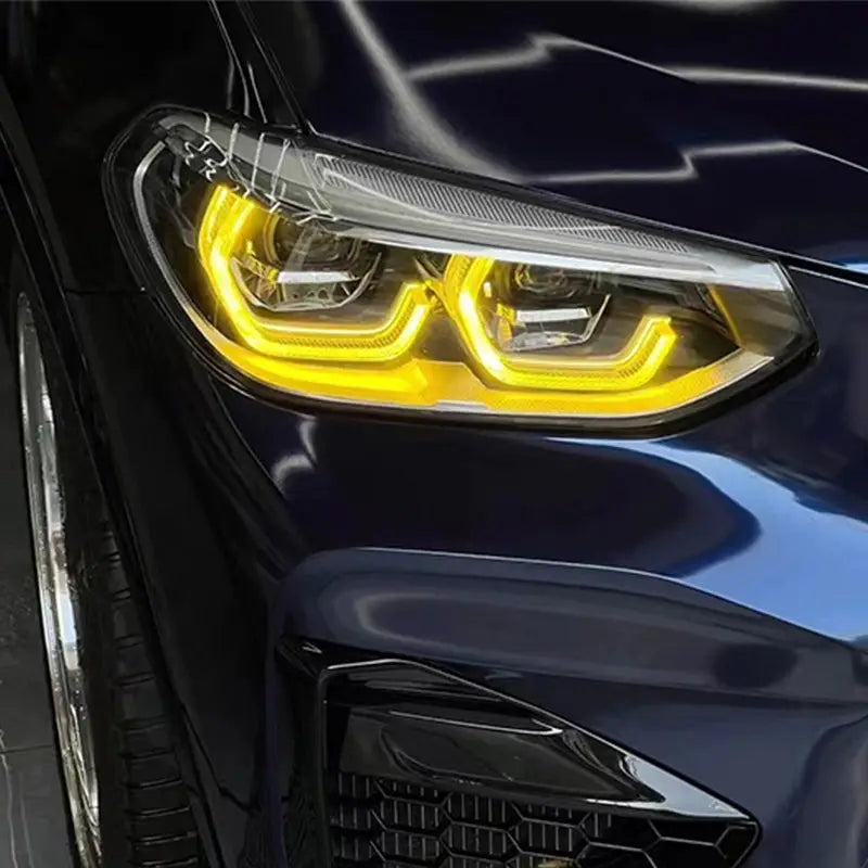 A sötétkék bmw minden g széria drl csl lámpa modulja sárga led nappali fényekkel és tiszta lencsével
