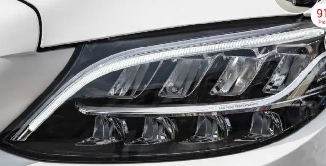 A drl csl sárga lámpa modul modern led fényszóró króm részletekkel és nappali menetfény csíkkal bmw m3 kipufogó rendszerhez