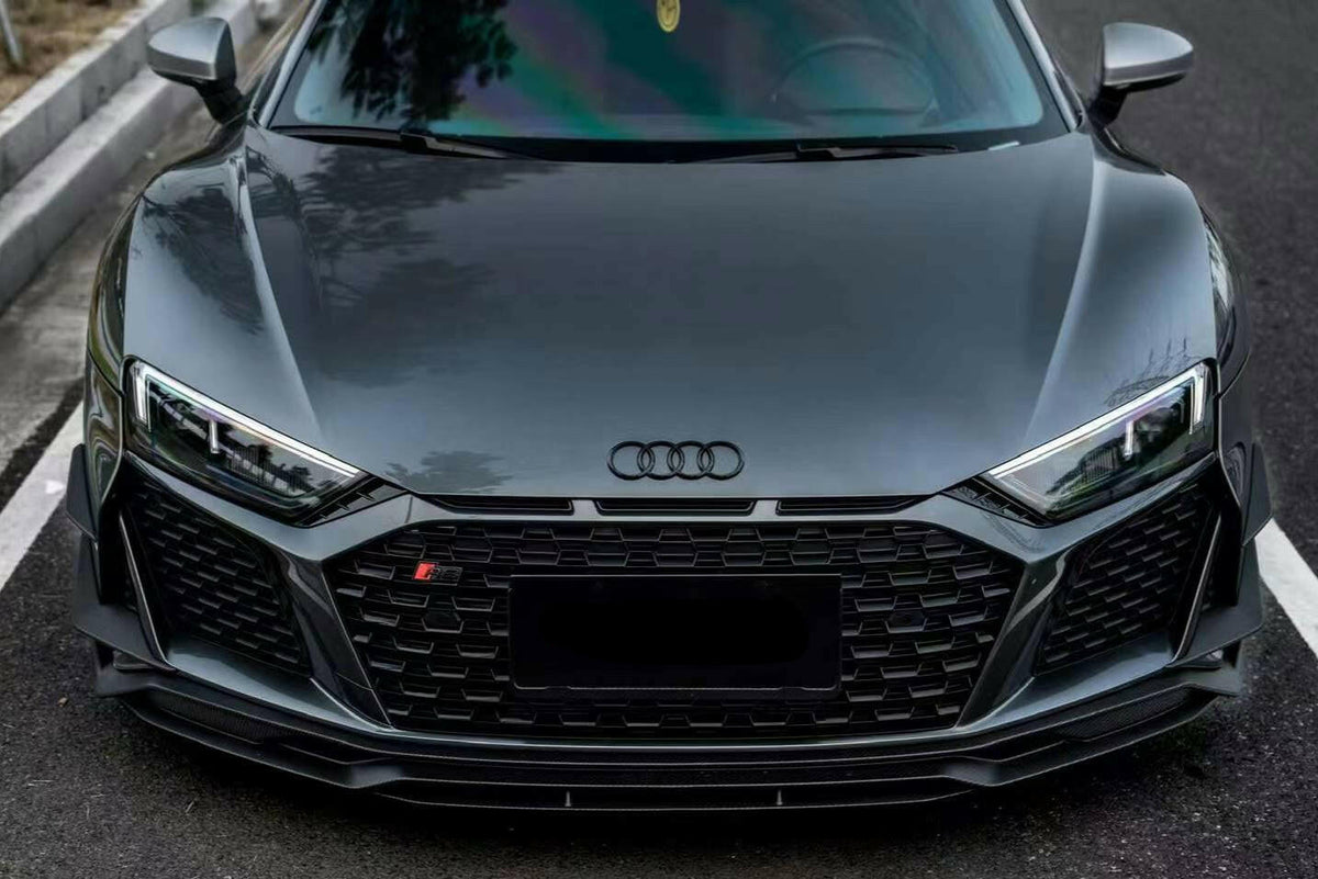 Gray Audi R8 4S Facelift Coupé head-on, with fitted carbon front lip and side winglets (MT Style)