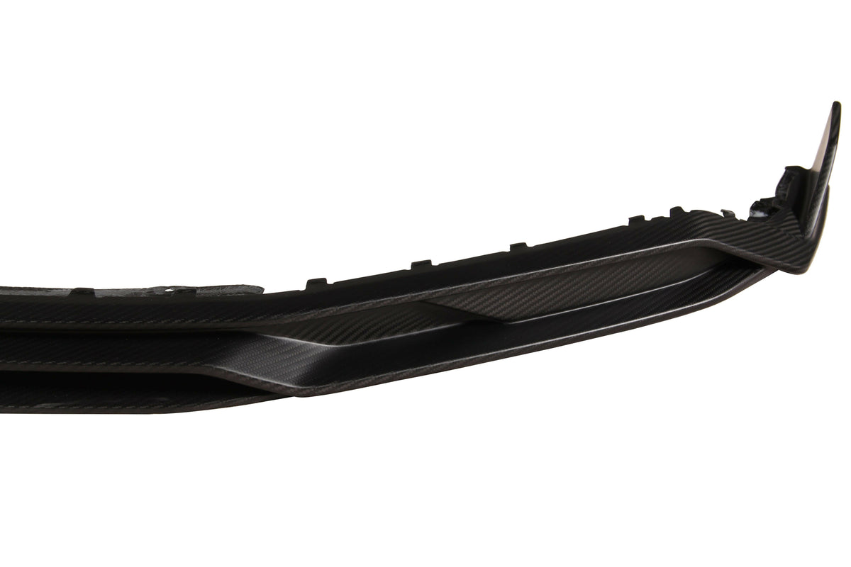 Close-up of the front lip side section and integrated vertical canard, matte carbon (MT Style) – Audi R8 4S Facelift