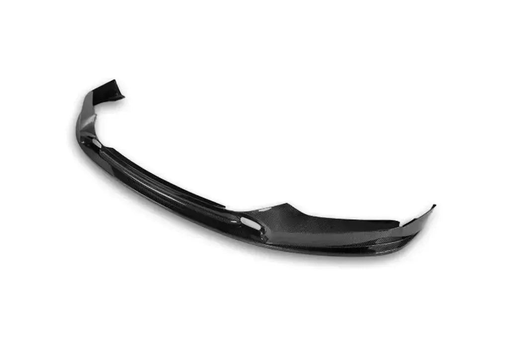 Carbon front lip, front three-quarter view, on a white background (3D Style) – BMW G30 5 Series