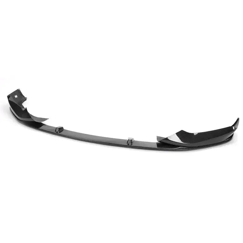 Three-piece carbon fiber front lip assembled, front three-quarter view (MP Style) – BMW G30 5 Series
