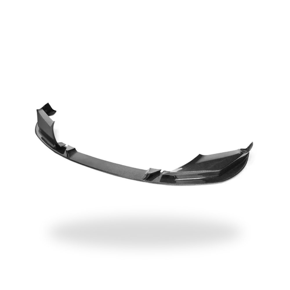 Bumper-wrapping carbon front lip, left three-quarter view (MP Style V2) – BMW F90 M5