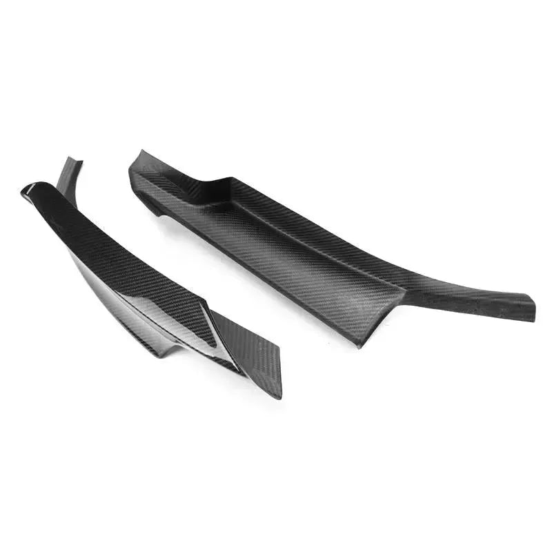 Carbon sarok splitter pár hátulról, a rögzítőperemmel (MP Style) – BMW F30 3-as sorozat