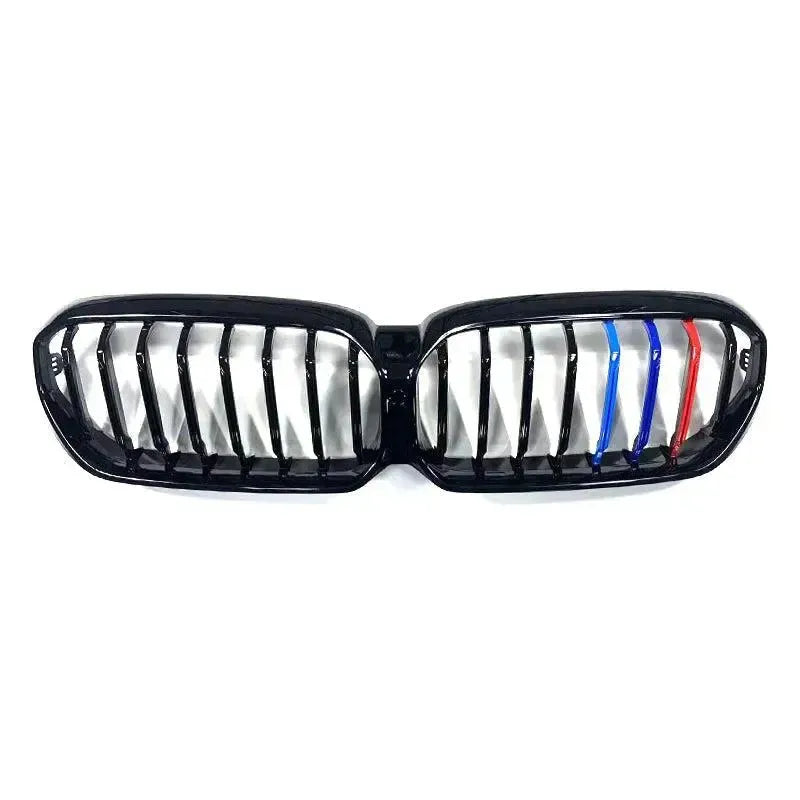 LCI kidney grille with gloss black single slats and M color stripe – BMW F90 M5 and G30 5 Series