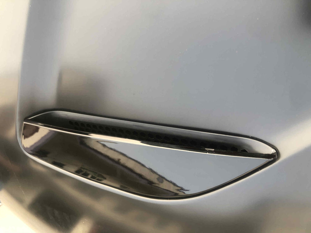Géptető BMW F90 M5 | G30 5-ös sorozat – CS Style alumínium, carbon szellőzővel (festendő)