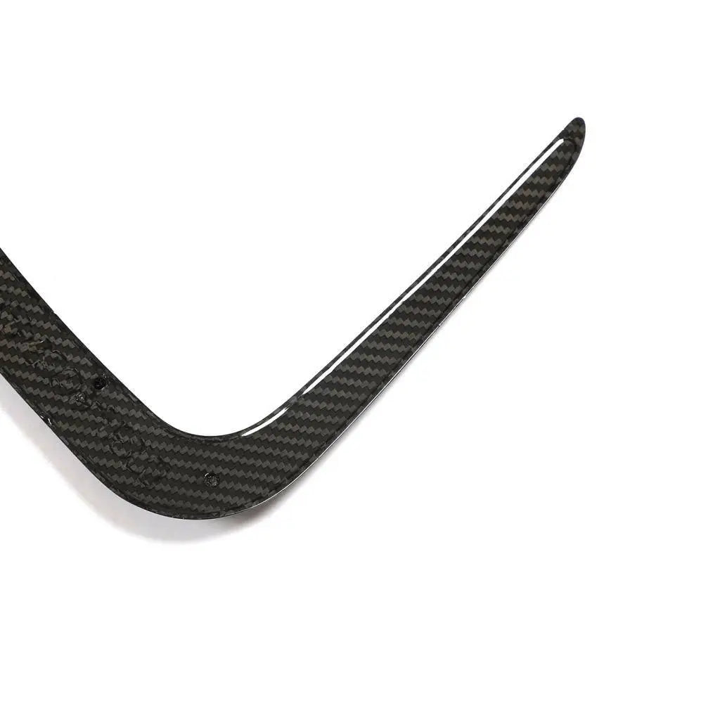 Fekete carbon fiber géptető kiegészítő elem glossy felülettel bmw m3 kipufogó rendszerhez