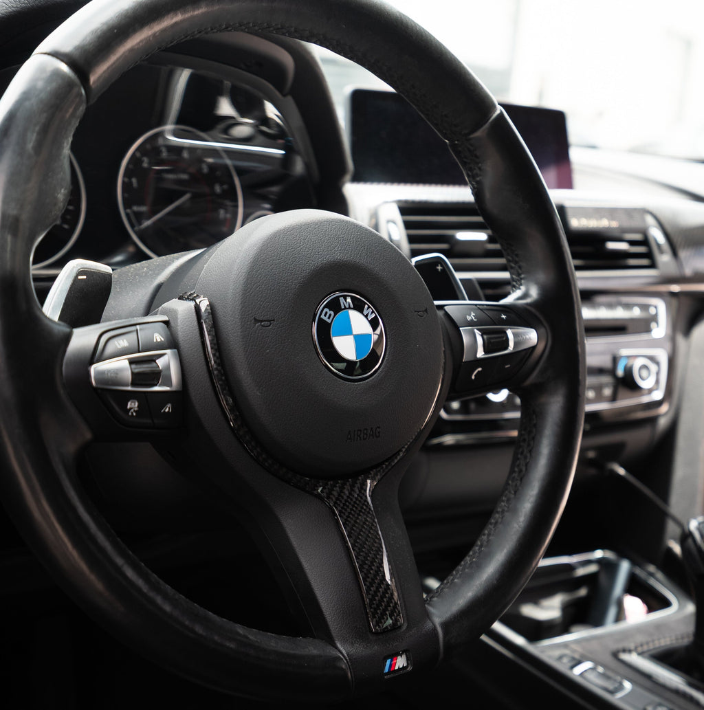 Kormány díszléc BMW F87 M2 | F80 M3 | F82 M4 | F30 | F32 | F22 – Belső kormány díszléc