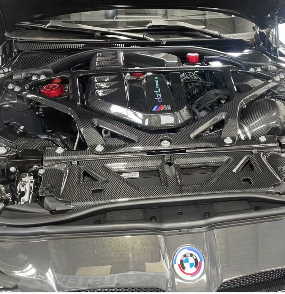 Motortér Burkolat BMW G80/G81 M3 | G82/G83 M4 | G87 M2 – CSL Style toronymerevítő