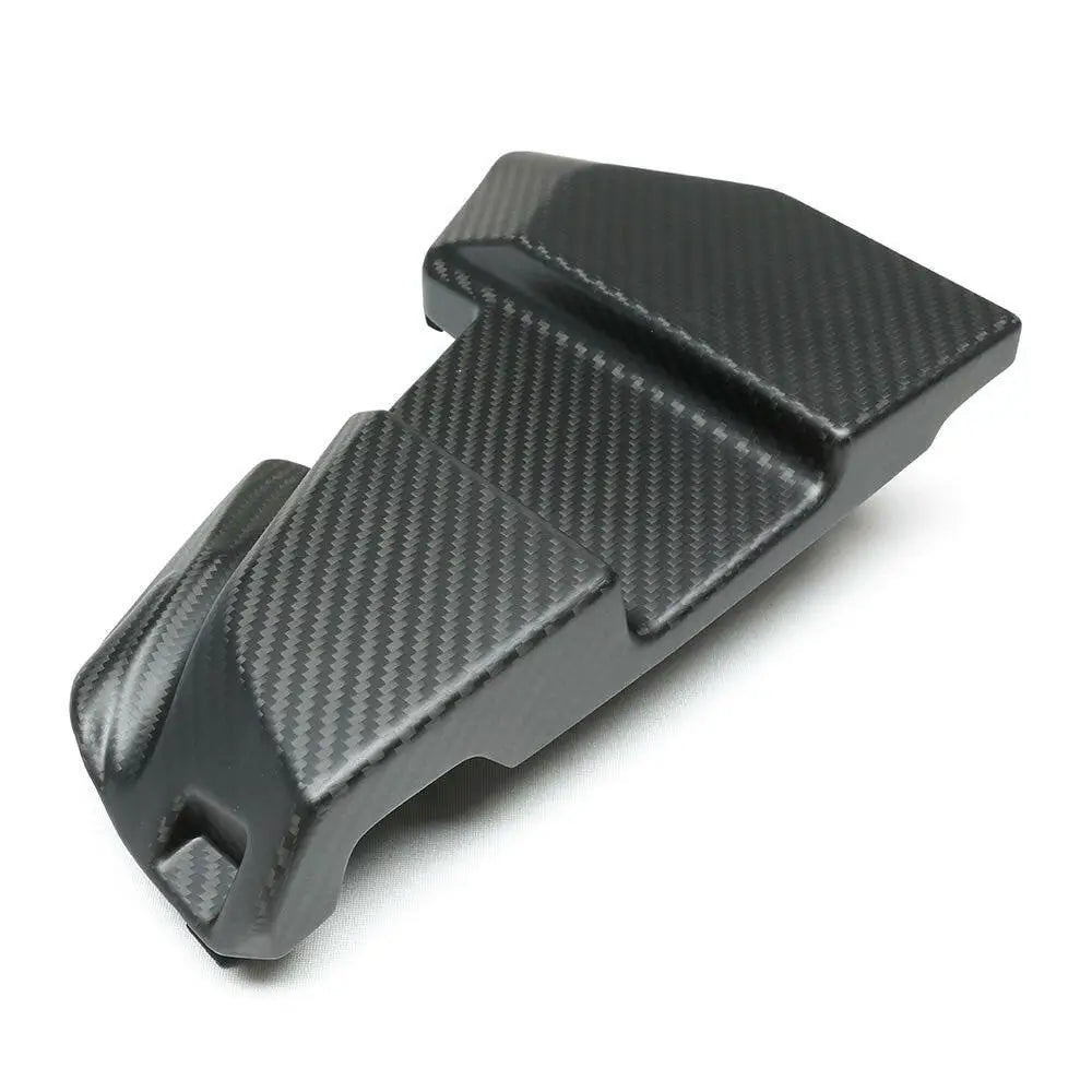 Black carbon fiber motortér burkolat bmw g80 m3 kipufogó rendszerhez texturált mintázattal és szögletes vonalakkal