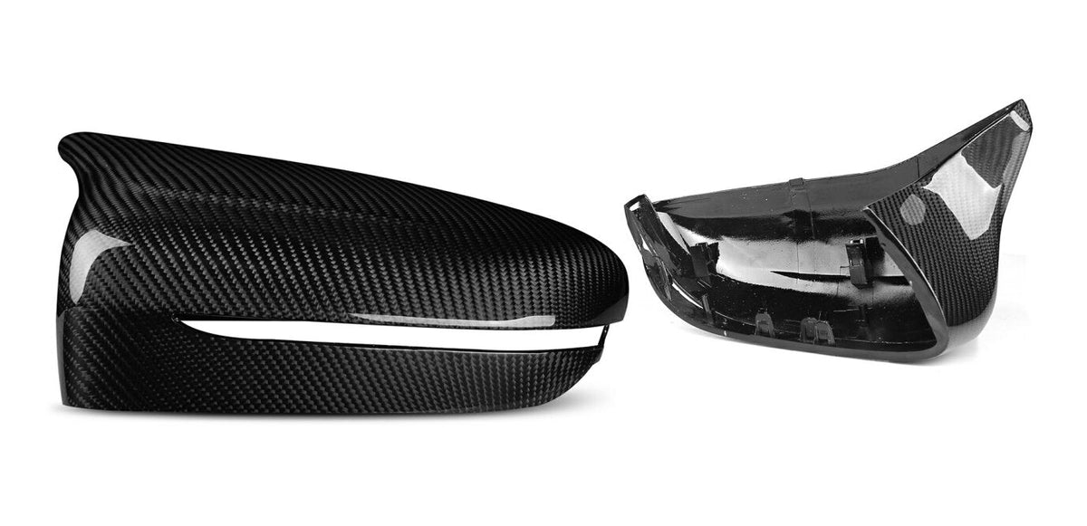 Outer and inner side of the dry carbon mirror cap pair with the mounting clips – BMW F90 M5
